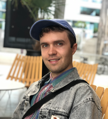 Image of Henrik sitting in a chair